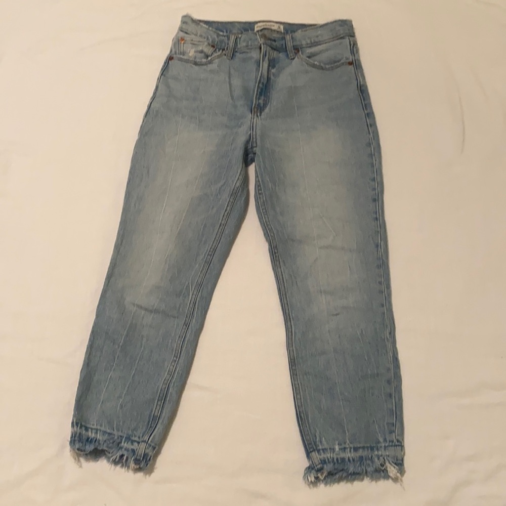 Abercrombie High Rise Mom Jean with Ankle Detailing